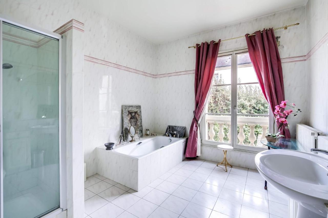 La Demeure D'Iris Bed & Breakfast Bougival Luaran gambar