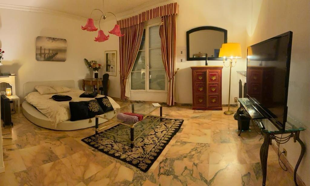 La Demeure D'Iris Bed & Breakfast Bougival Luaran gambar