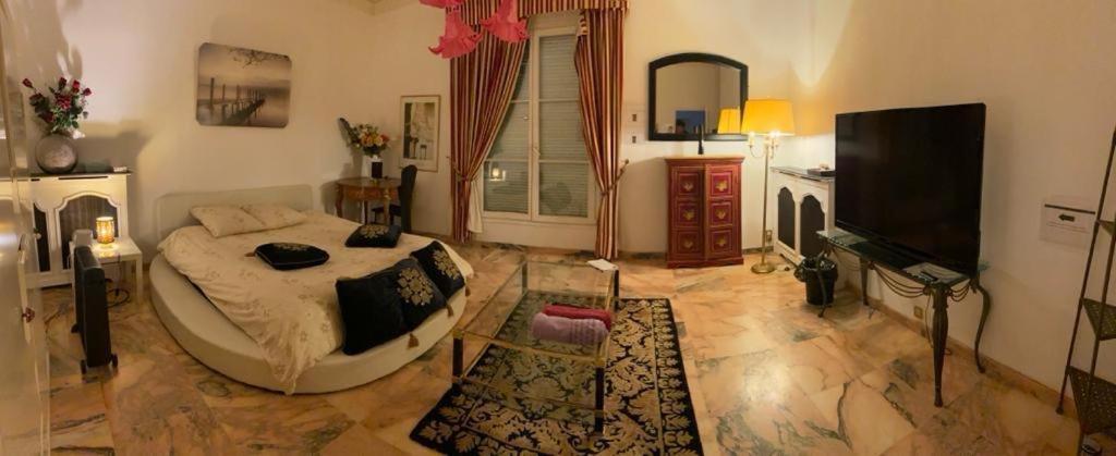 La Demeure D'Iris Bed & Breakfast Bougival Luaran gambar