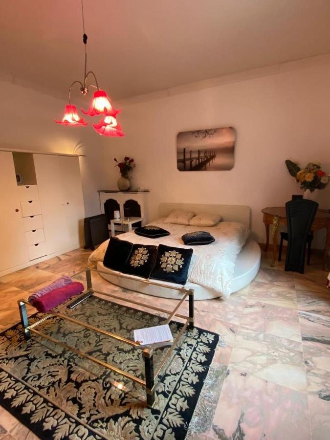 La Demeure D'Iris Bed & Breakfast Bougival Luaran gambar